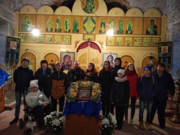 Учащиеся гимназии 24 г. Воскресенска в Казанском храме села Ачкасово